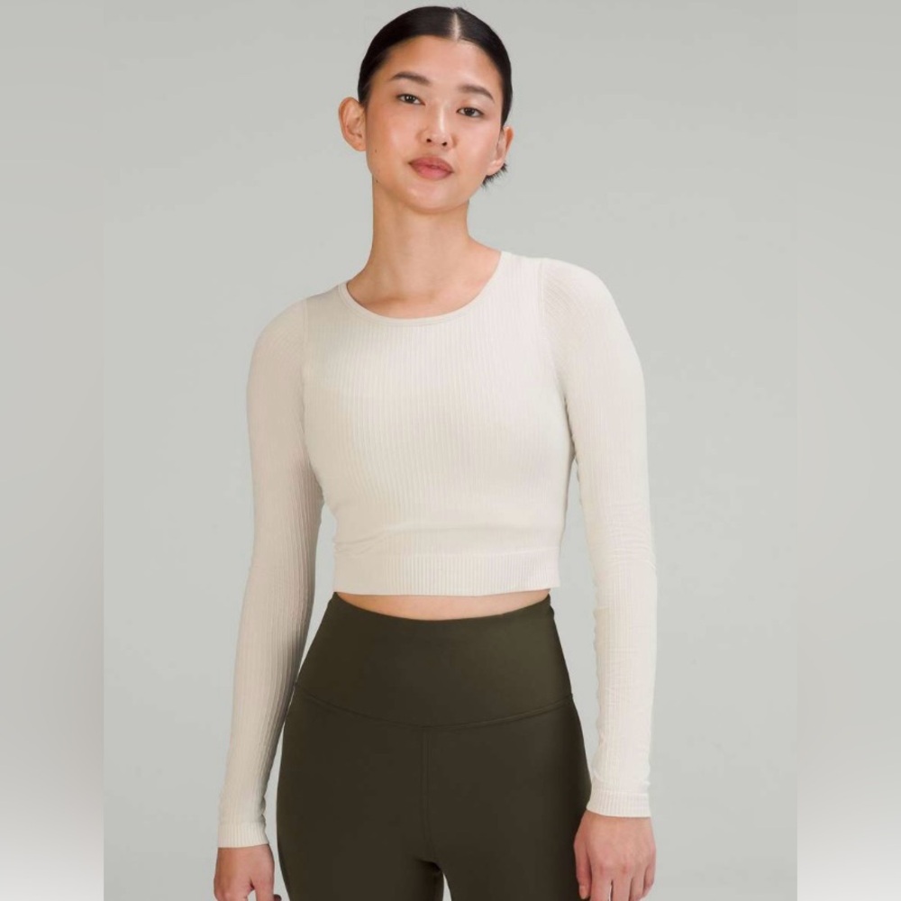 Lululemon NWT Ebb to Street Long Sleeve Shirt
Natural Ivory